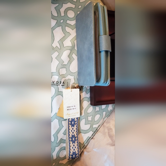 Emperia Vegan Leather Wallet with Boho Strap - Picture 8 of 9